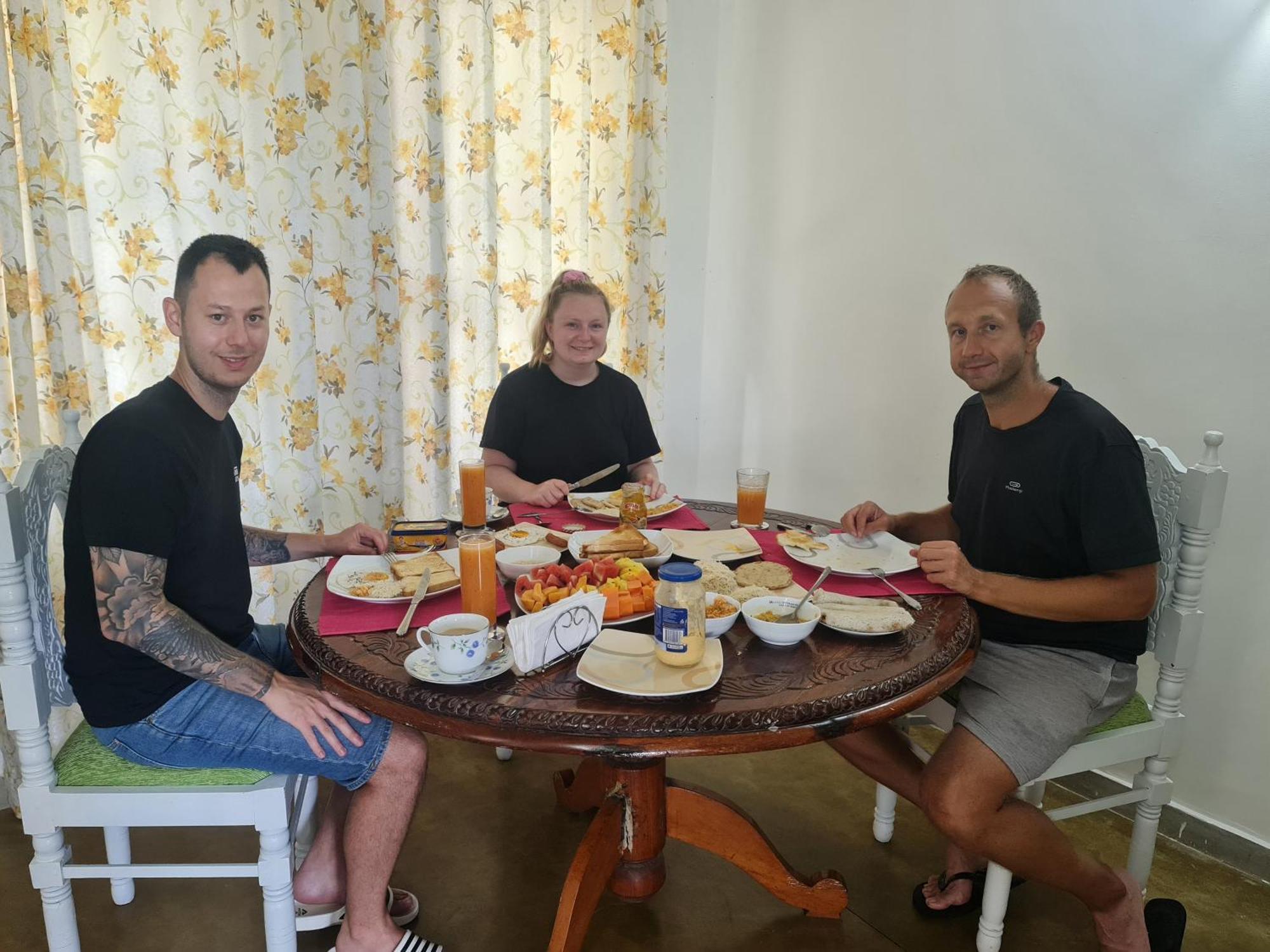 Hello Kandy Homestay Экстерьер фото